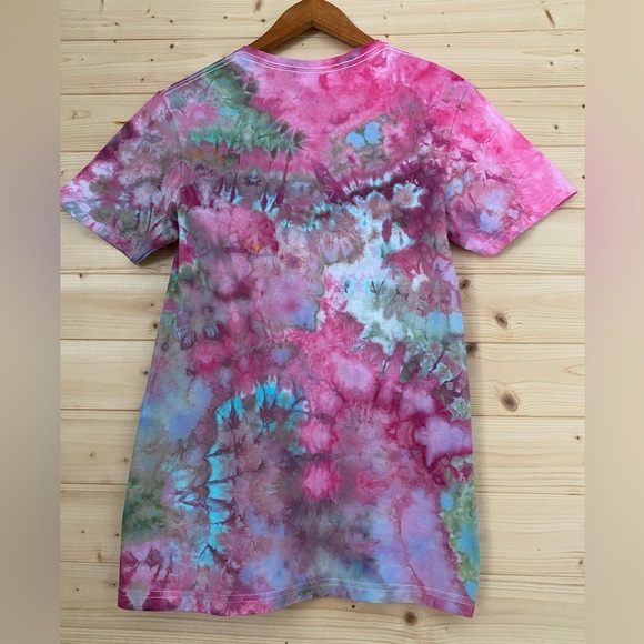 NEW Unisex GILDAN Small Ice Tie-Dye Soft Style T-Shirt Vibrant One of A Kind - Picture 8 of 11